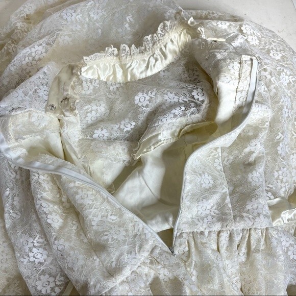 HANDMADE Long White Dress Gown Lace No Size Fits XS VINTAGE - Picture 5 of 10